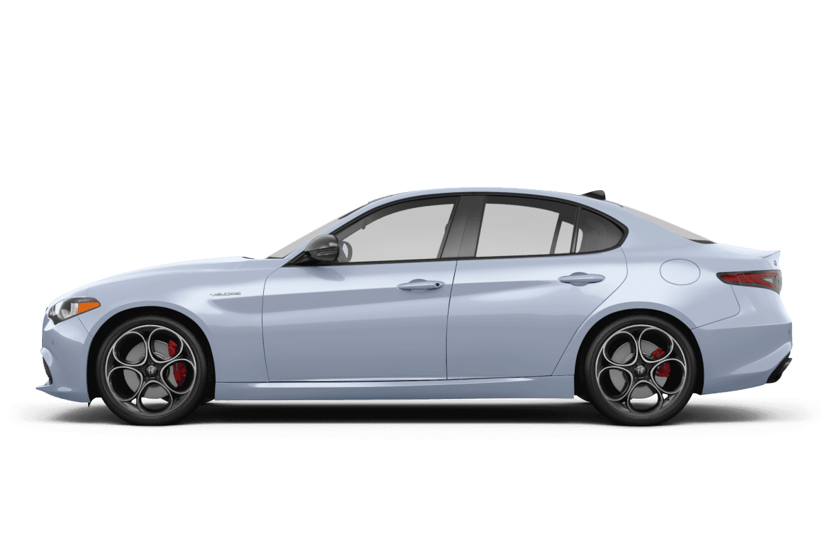 Alfa Romeo Giulia - Side view Alfa Romeo Giulia - Side view